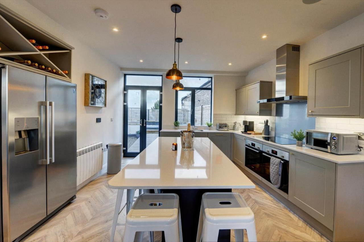 The Penthouse - Allocated Parking With City Views Ripon Luaran gambar