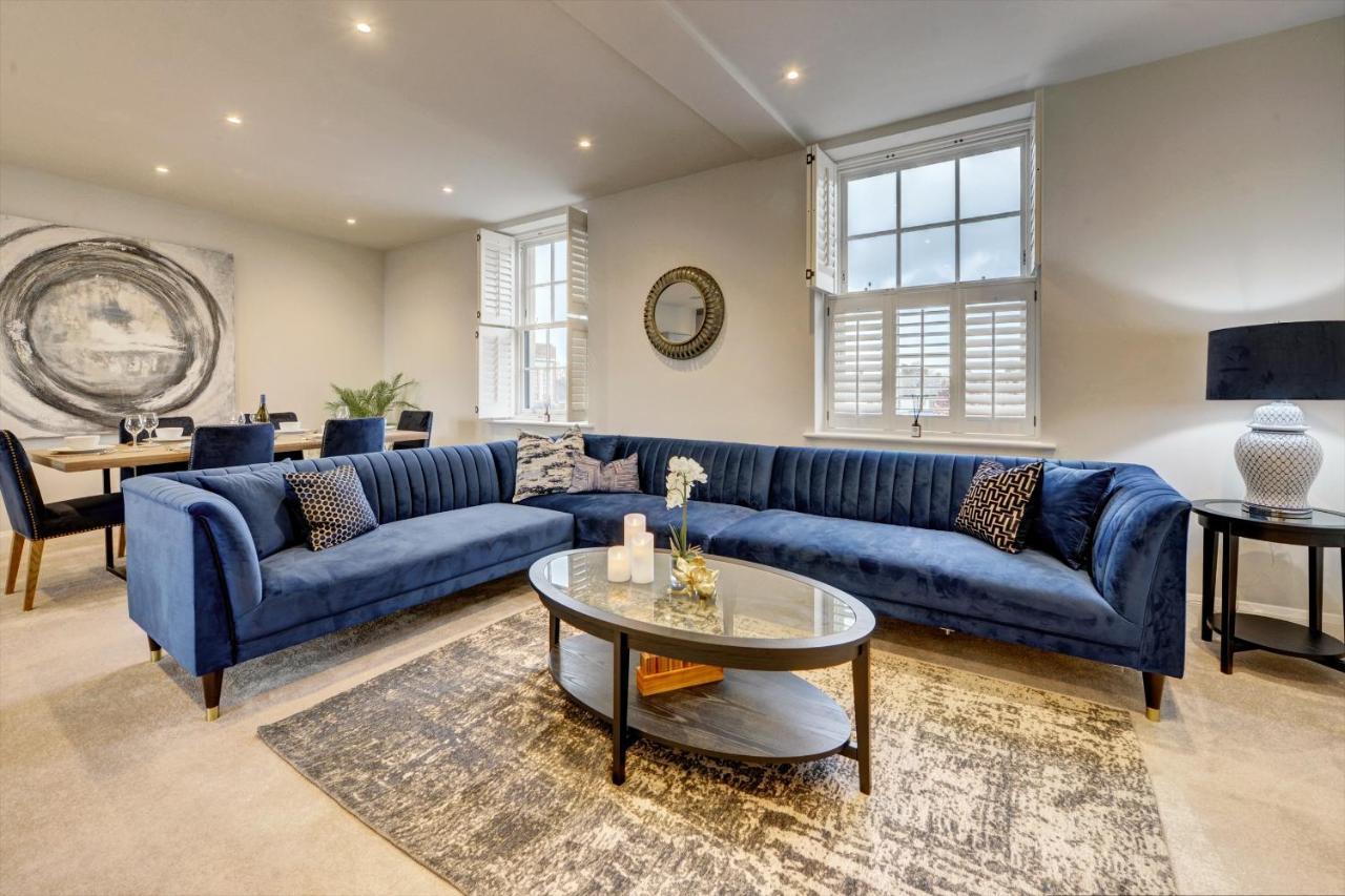 The Penthouse - Allocated Parking With City Views Ripon Luaran gambar